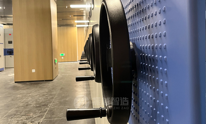 �A�ώ�����W(xu��)(xu��)�Ϻ�У�^(q��)(q��)����չʾ